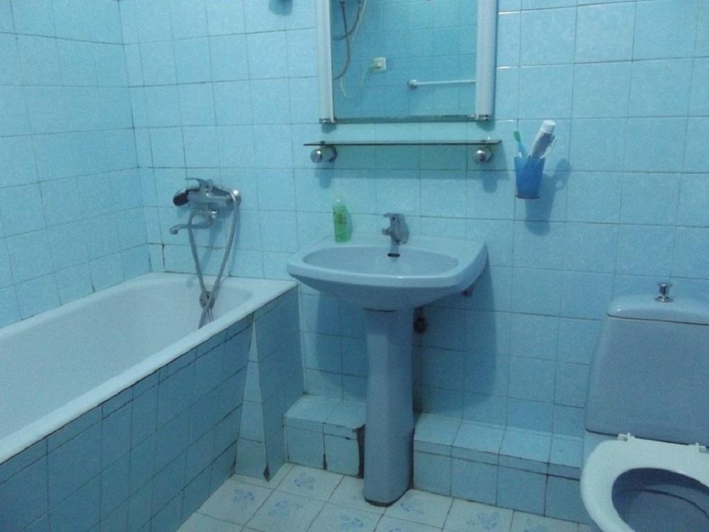 Apartment Irma Rustaveli 57 バトゥーミ 部屋 写真
