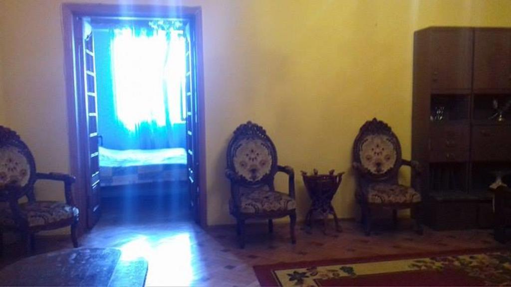 Apartment Irma Rustaveli 57 バトゥーミ エクステリア 写真