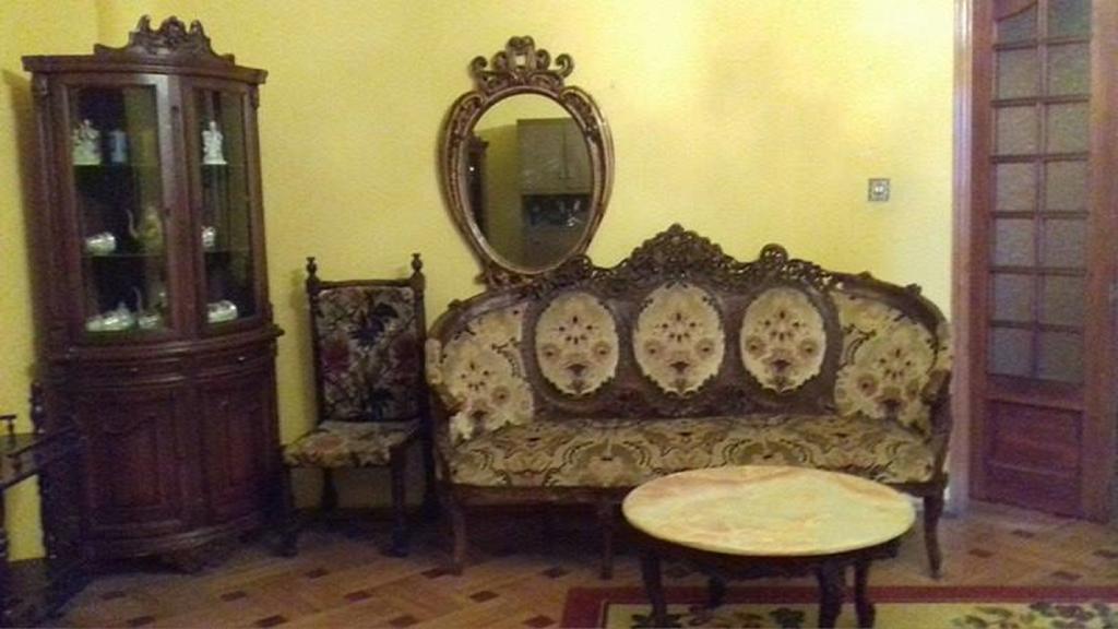 Apartment Irma Rustaveli 57 バトゥーミ エクステリア 写真